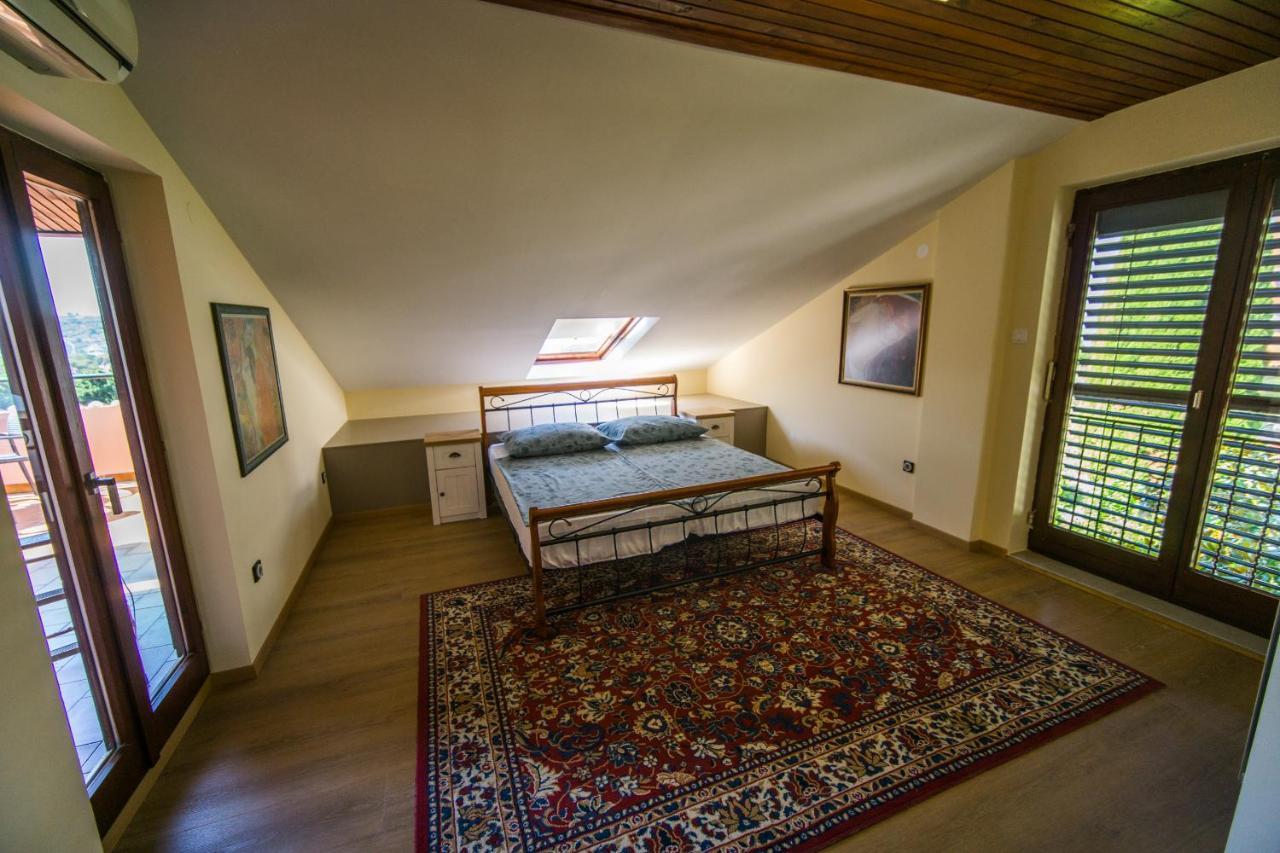 Apartments Sara 7, 8, 9 Portoroz Bagian luar foto