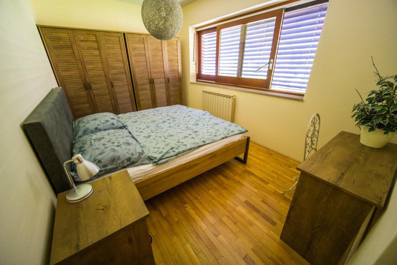 Apartments Sara 7, 8, 9 Portoroz Bagian luar foto