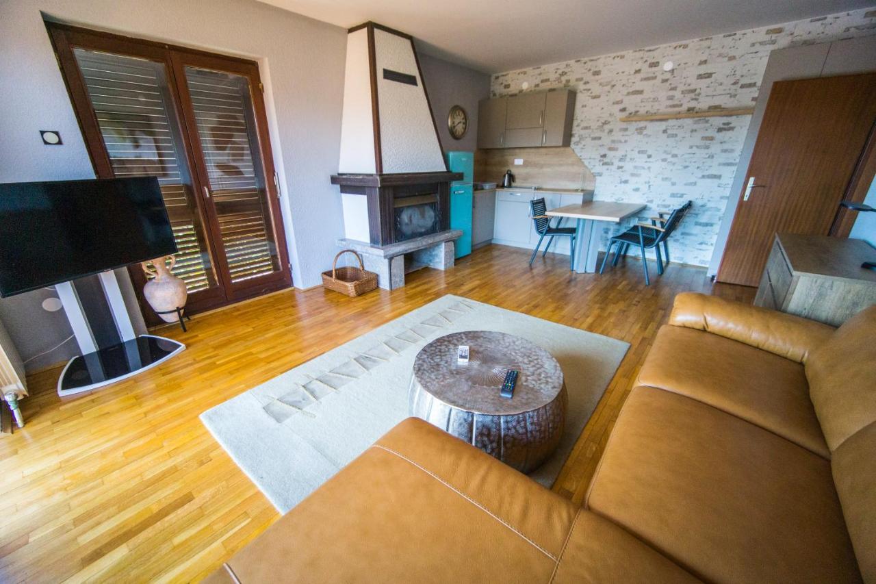 Apartments Sara 7, 8, 9 Portoroz Bagian luar foto