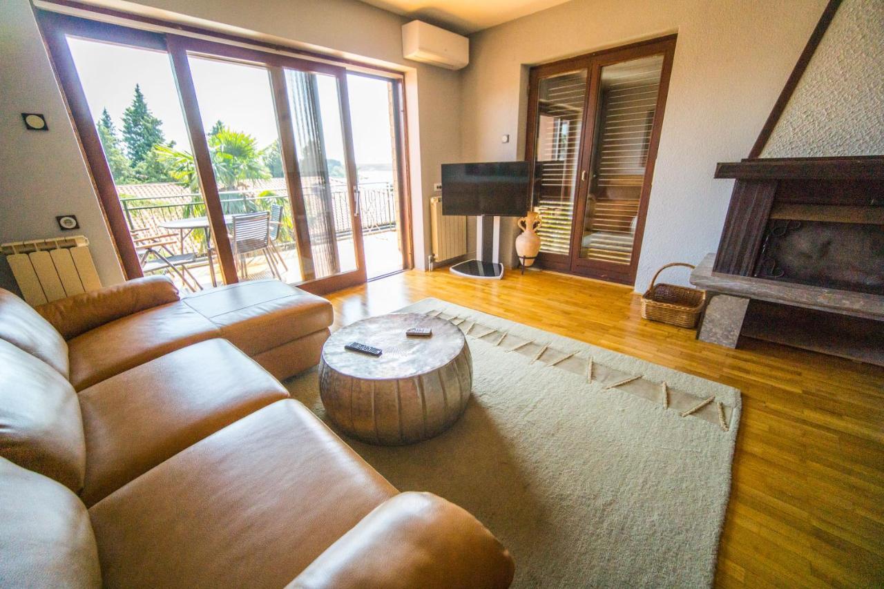 Apartments Sara 7, 8, 9 Portoroz Bagian luar foto